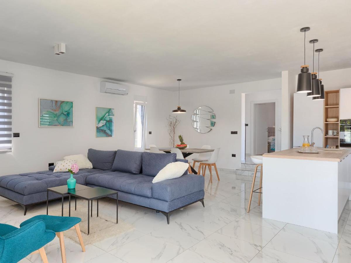Villa Vine By Interhome Marcana Bagian luar foto