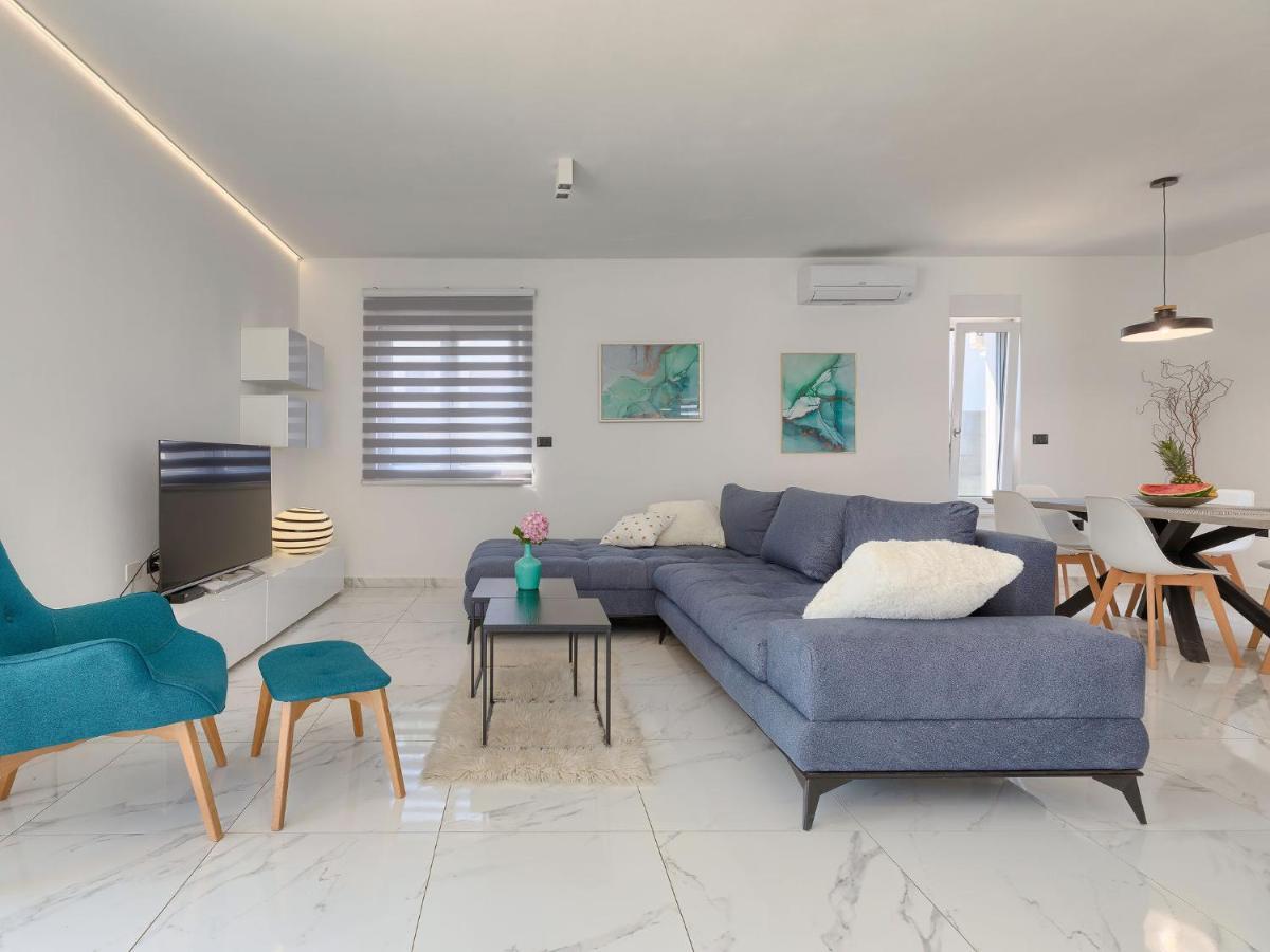 Villa Vine By Interhome Marcana Bagian luar foto