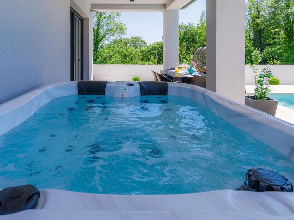 Villa Vine By Interhome Marcana Bagian luar foto